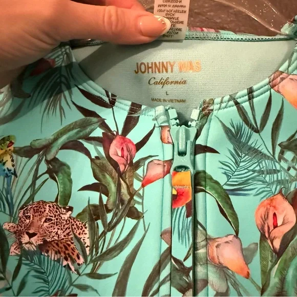JOHNNY WAS • Tania neoprene jungle print one piece swimsuit - Large - Picture 10 of 14